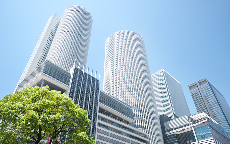 名駅 徒歩10分